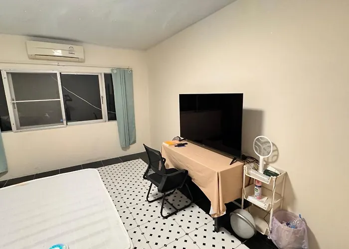 辉煌拉抛3室180平米别墅 Alloggio in famiglia Bangkok